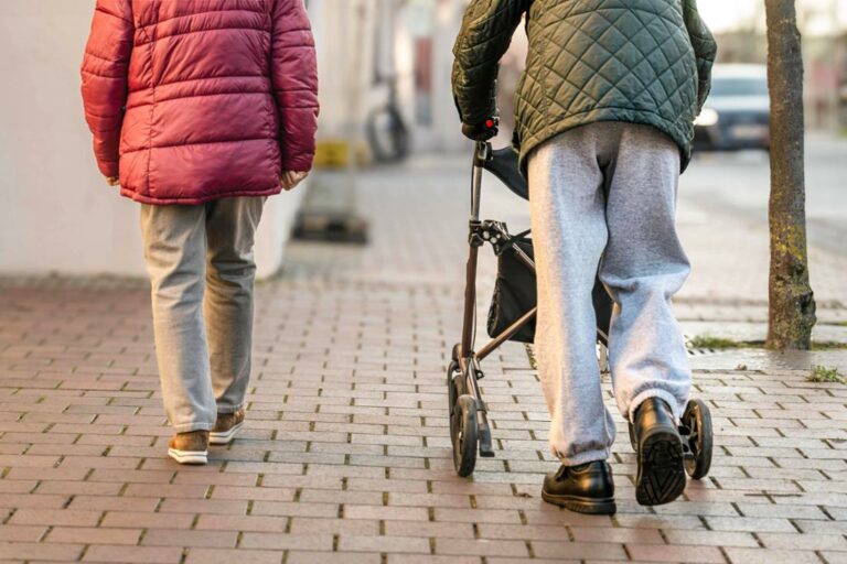 „Unterste Schublade“: Beamte empören sich über Kritik an ihren Pensionen